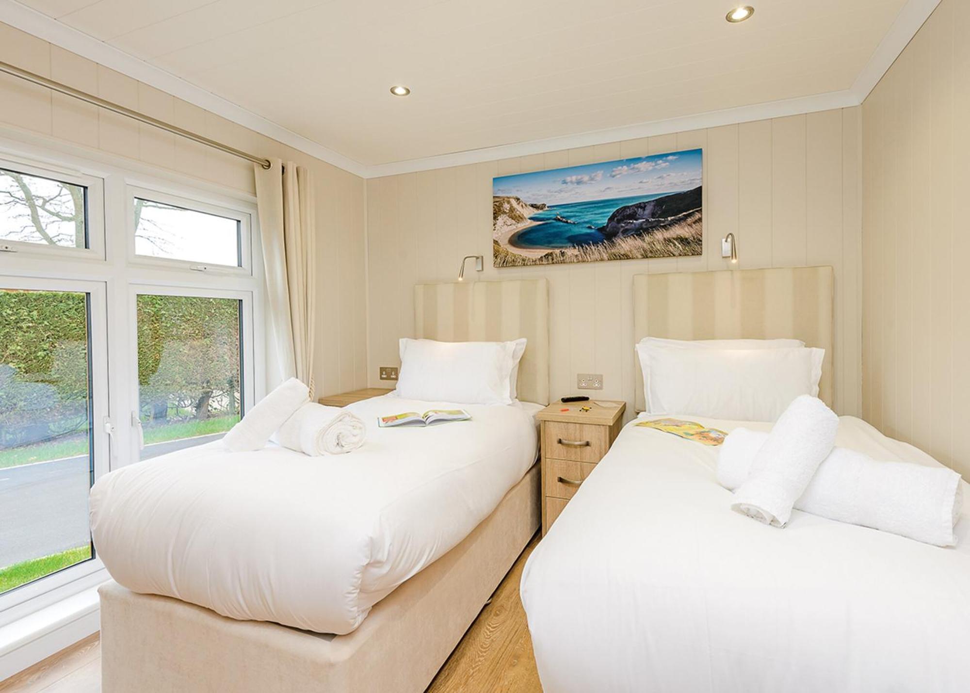 Lytchett Minster Wareham Forest Lodge Retreat חדר תמונה